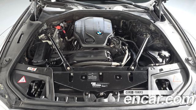 BMW 5 Series (F10) 520d 2015 — фото 6