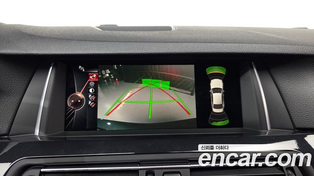 BMW 5 Series (F10) 520d 2015 — фото 14