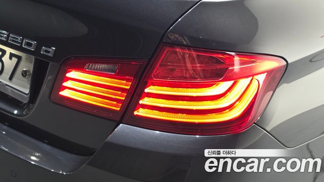 BMW 5 Series (F10) 520d 2015 — фото 23