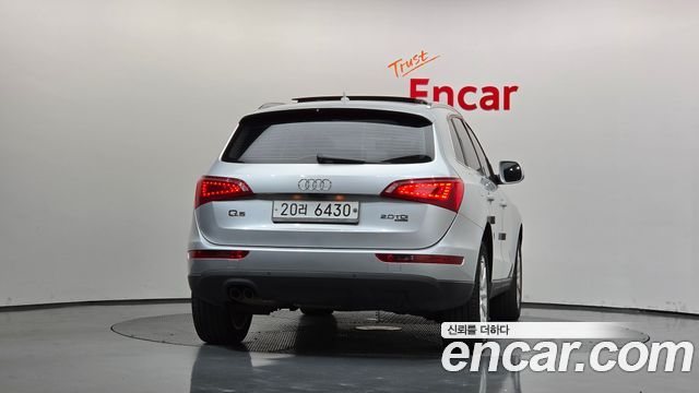 Audi Q5 2.0 TDI Quattro Dynamic 8R 2011 — фото 4