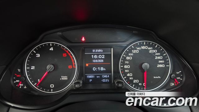 Audi Q5 2.0 TDI Quattro Dynamic 8R 2011 — фото 8