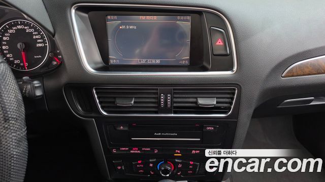 Audi Q5 2.0 TDI Quattro Dynamic 8R 2011 — фото 16
