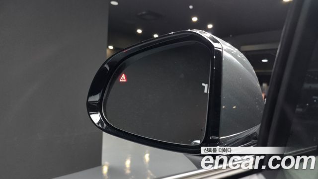 Hyundai Santa Fe Diesel 2.2 2WD Calligraphy 2021 — фото 16