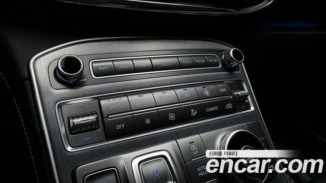 Hyundai Santa Fe Diesel 2.2 2WD Calligraphy 2021 — фото 17