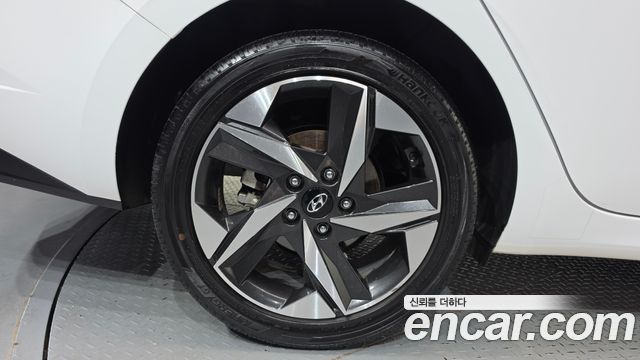 Hyundai Avante (CN7) 1.6 Inspiration 2021 — фото 5