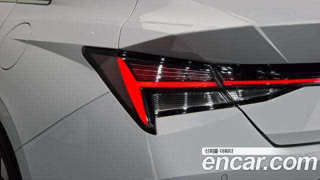 Hyundai Avante (CN7) 1.6 Inspiration 2021 — фото 23