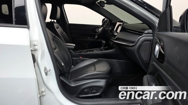 Jeep Compass (II) S 2.4 AWD 2022 — фото 26