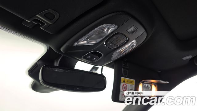 Jeep Compass (II) S 2.4 AWD 2022 — фото 31