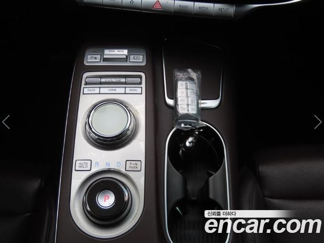Genesis GV70 2.5T Gasoline 2WD 2021 — фото 18