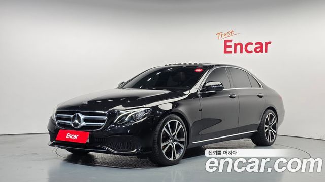 Mercedes-Benz E-Class (W213) E200 Avantgarde 2018 — фото 1