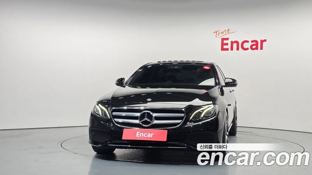 Mercedes-Benz E-Class (W213) E200 Avantgarde 2018 — фото 3