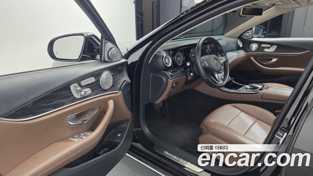 Mercedes-Benz E-Class (W213) E200 Avantgarde 2018 — фото 10