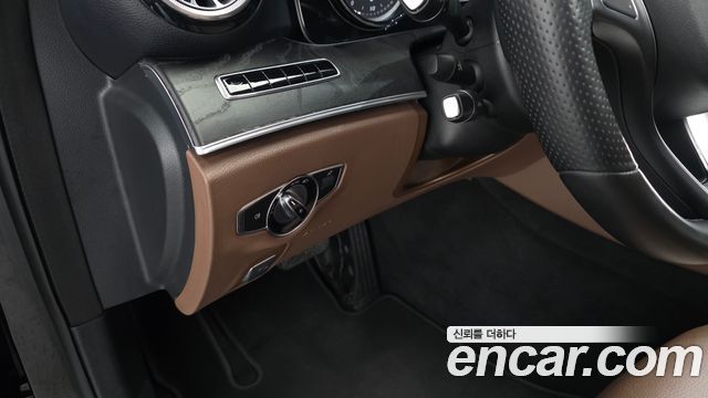 Mercedes-Benz E-Class (W213) E200 Avantgarde 2018 — фото 14
