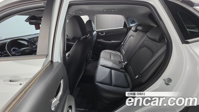 Hyundai Kona 1.6 Turbo 2WD Modern Tech 2018 — фото 18