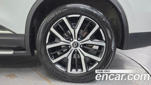 Renault Korea QM6 2.0 LPe RE Signature 2WD 2021 — фото 5