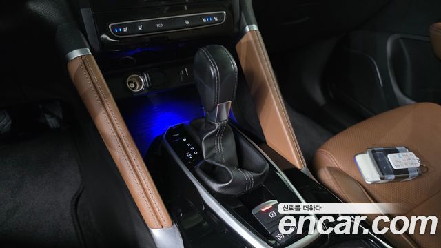 Renault Korea QM6 2.0 LPe RE Signature 2WD 2021 — фото 9