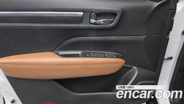 Renault Korea QM6 2.0 LPe RE Signature 2WD 2021 — фото 24