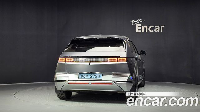 Hyundai Ioniq 5 Long Range AWD Prestige 2023 — фото 4