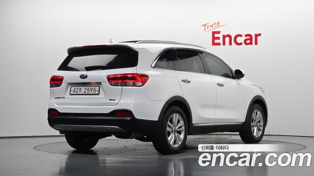 Kia Sorento Diesel 2.0 2WD Prestige 2016 — фото 2