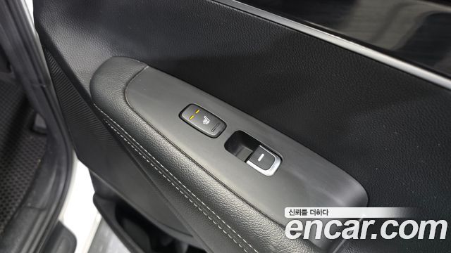 Kia Sorento Diesel 2.0 2WD Prestige 2016 — фото 19