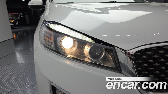 Kia Sorento Diesel 2.0 2WD Prestige 2016 — фото 22