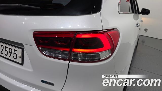 Kia Sorento Diesel 2.0 2WD Prestige 2016 — фото 23