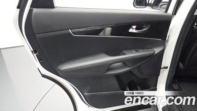 Kia Sorento Diesel 2.0 2WD Prestige 2016 — фото 25
