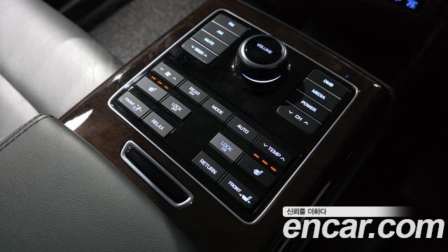 Hyundai Equus (New) VS380 Modern 2015 — фото 23