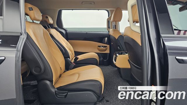 Kia Carnival (IV) Gasoline 9-Seater Noblesse 2022 — фото 12