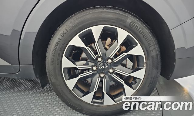 Kia Carnival (IV) Gasoline 9-Seater Noblesse 2022 — фото 21