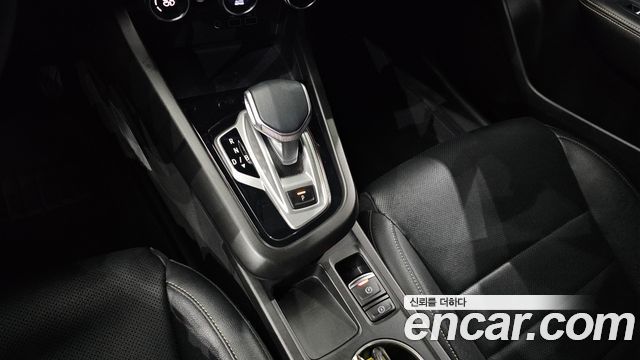 Renault Korea Arkana 1.6 E-TECH Iconic 2025 — фото 9