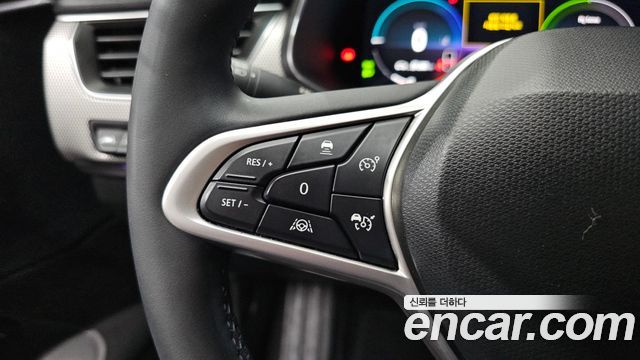 Renault Korea Arkana 1.6 E-TECH Iconic 2025 — фото 19