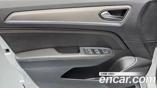 Renault Korea Arkana 1.6 E-TECH Iconic 2025 — фото 24