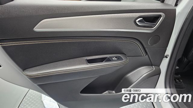 Renault Korea Arkana 1.6 E-TECH Iconic 2025 — фото 25