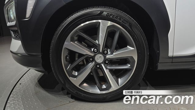 Hyundai Kona 1.6 Turbo 2WD Modern Art 2018 — фото 5