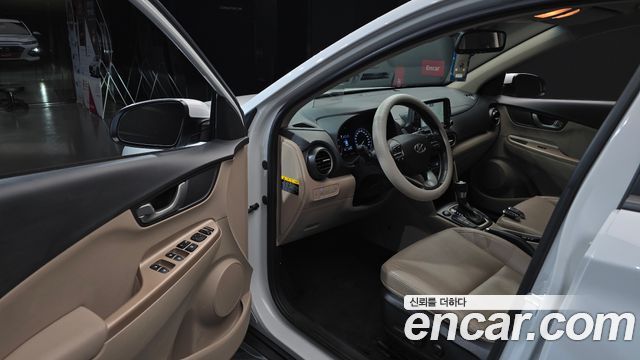 Hyundai Kona 1.6 Turbo 2WD Modern Art 2018 — фото 10