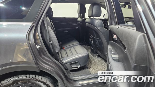 Kia Sorento Diesel 2.2 2WD Noblesse Special 2018 — фото 11