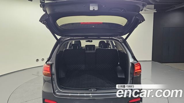 Kia Sorento Diesel 2.2 2WD Noblesse Special 2018 — фото 18