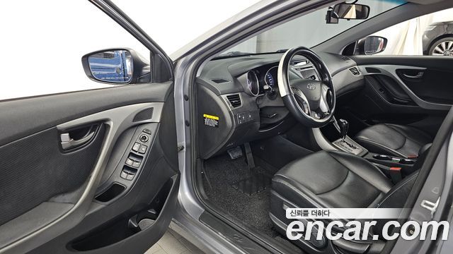Hyundai Avante (MD) M16 GDI Smart 2013 — фото 10