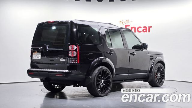 Land Rover Discovery 4 3.0 SDV6 SE 2015 — фото 2