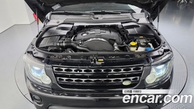 Land Rover Discovery 4 3.0 SDV6 SE 2015 — фото 6