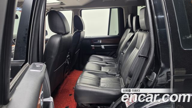 Land Rover Discovery 4 3.0 SDV6 SE 2015 — фото 11