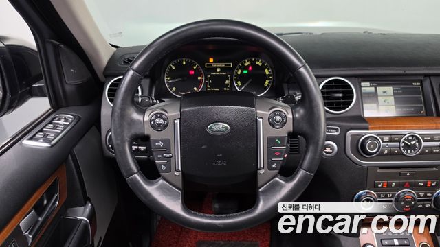Land Rover Discovery 4 3.0 SDV6 SE 2015 — фото 14