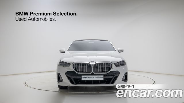 BMW 5 Series (G60) 530i xDrive M Sport 2024 — фото 3