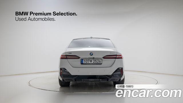 BMW 5 Series (G60) 530i xDrive M Sport 2024 — фото 4