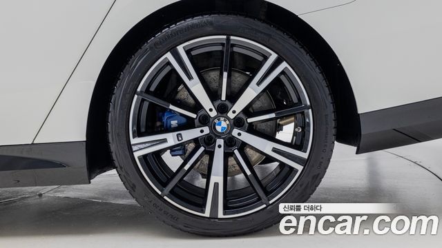 BMW 5 Series (G60) 530i xDrive M Sport 2024 — фото 5