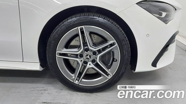 Mercedes-Benz CLA-Class (C118) CLA250 4MATIC 2025 — фото 5