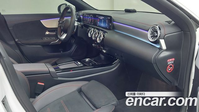 Mercedes-Benz CLA-Class (C118) CLA250 4MATIC 2025 — фото 9