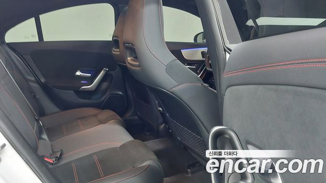Mercedes-Benz CLA-Class (C118) CLA250 4MATIC 2025 — фото 10
