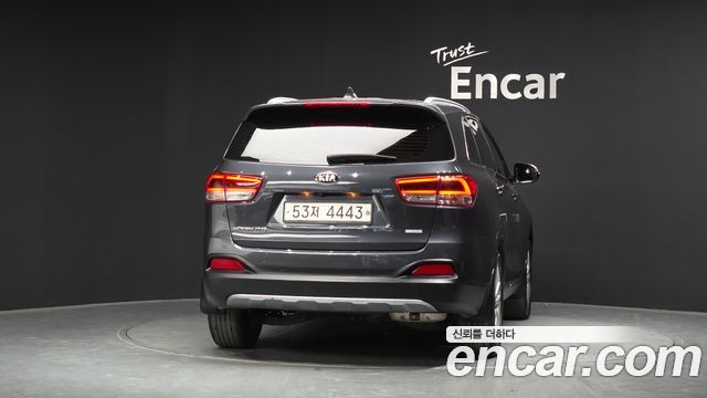 Kia Sorento Diesel 2.0 2WD Prestige 2015 — фото 4
